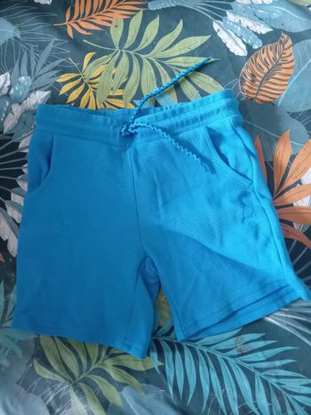 Short garçon bleu – Taille 4 ans (98-107 cm)