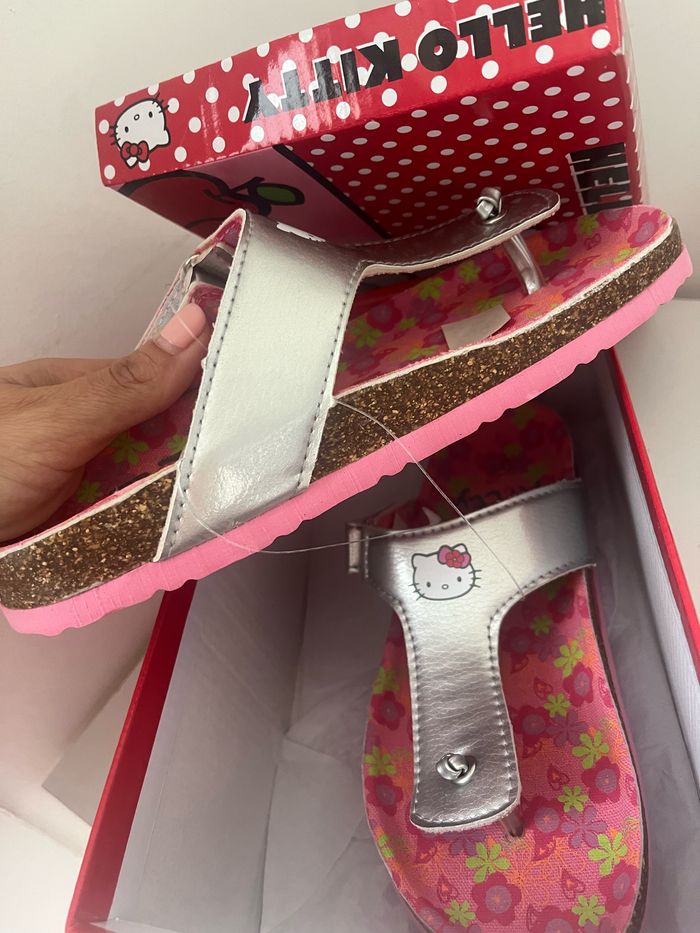 Sandales hello Kitty taille 33 neuves - photo numéro 6