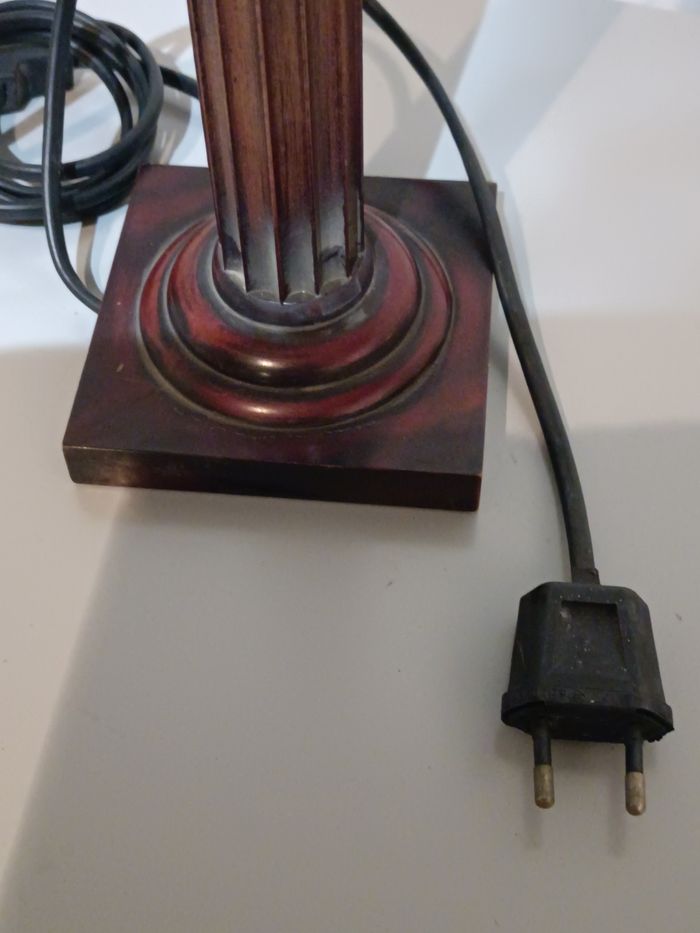 Lampe effet bois - photo numéro 5