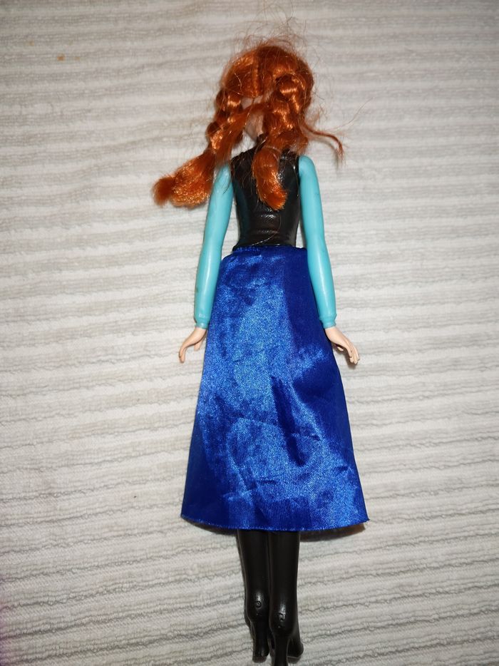 Poupée ana Disney - photo numéro 3