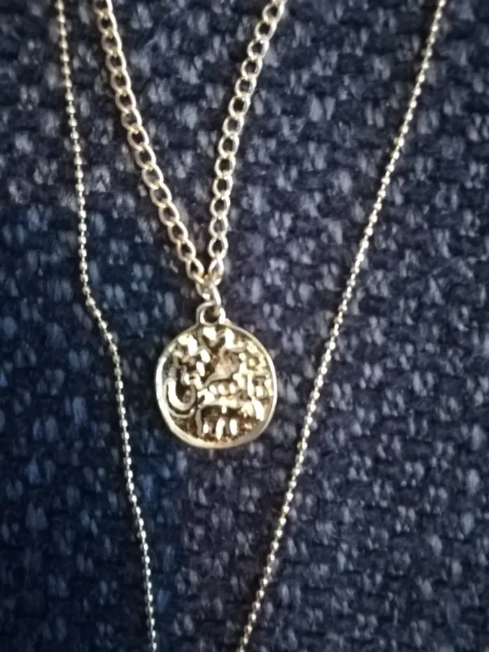 Magnifique collier doré à 4 rangs, Shein, neuf avec étiquette - photo numéro 5