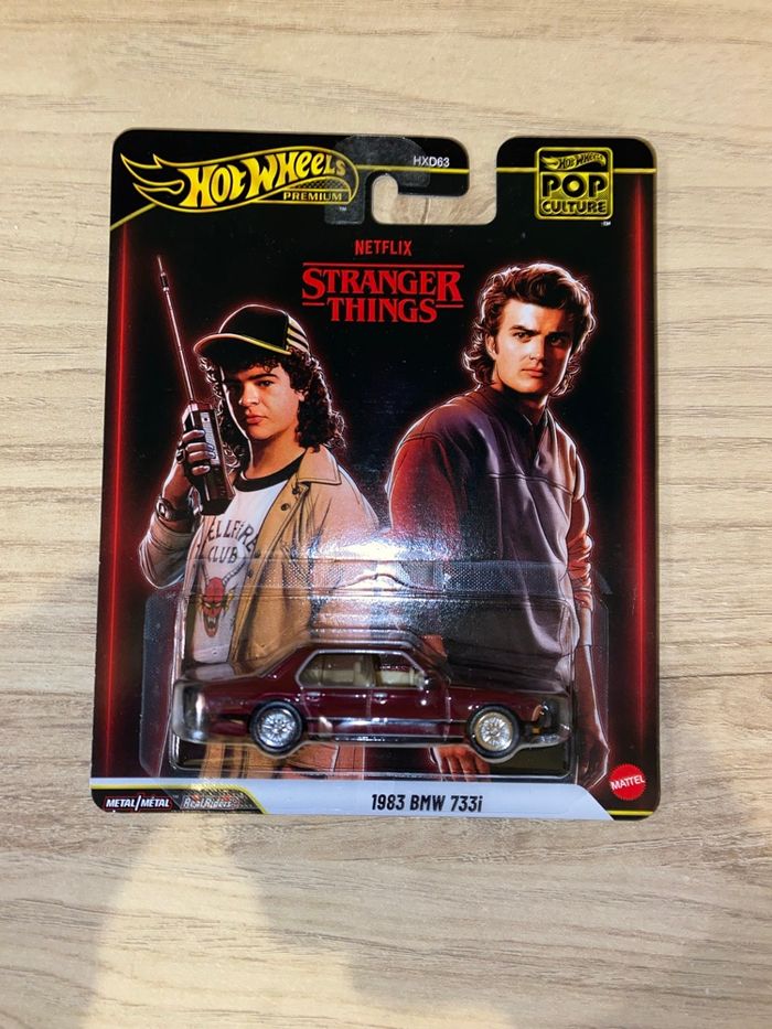 Hot Wheels Stranger Things 1983 BMW 733i