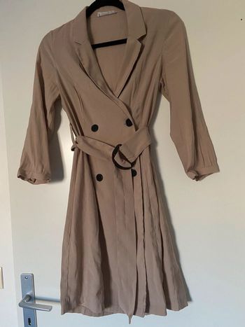 Robe blazer beige midi courte