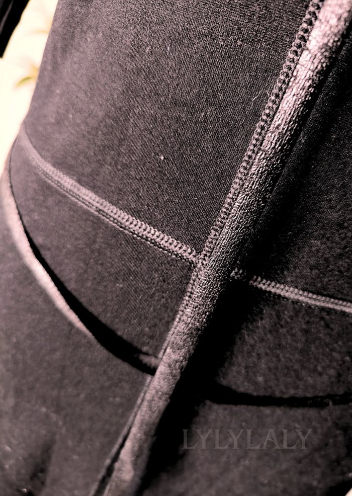 Robe Cop Copine noire col claudine en parfait état - photo numéro 7