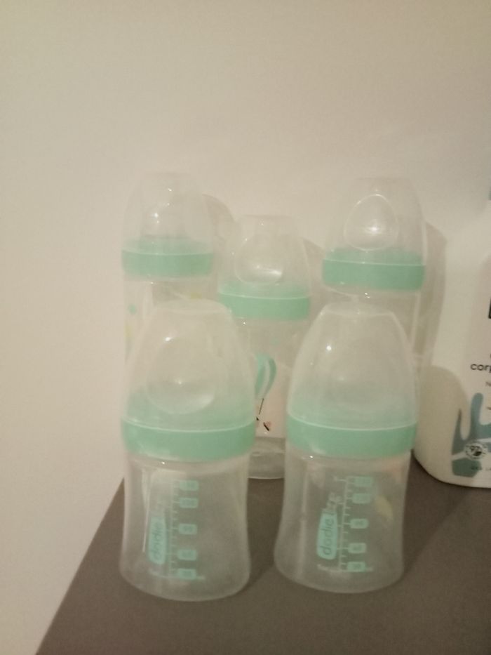 Lot biberon - photo numéro 2