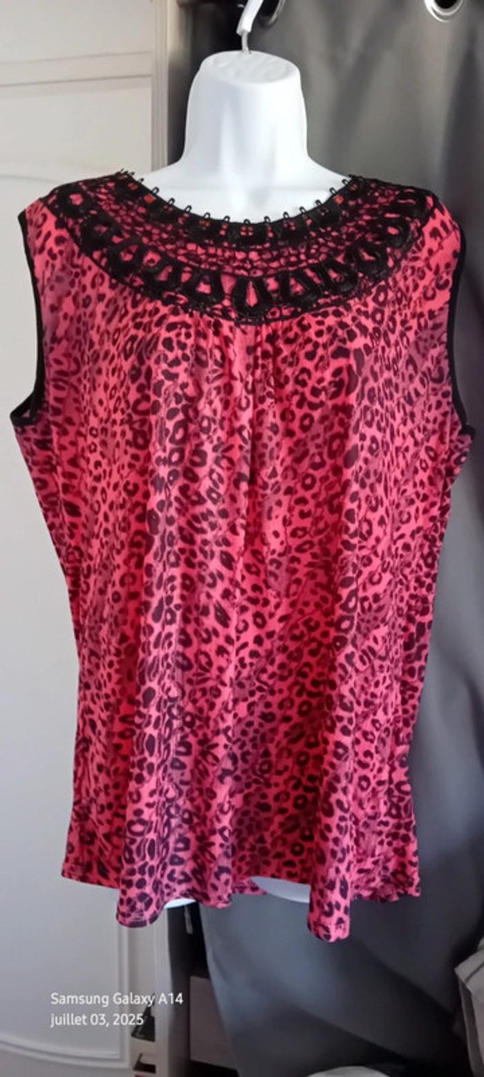 Tunique débardeur longue motif léopard avec broderies fuschia et noir femme XXL - photo numéro 3