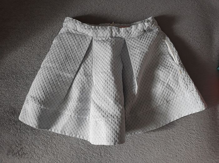 Jupe brillante grise