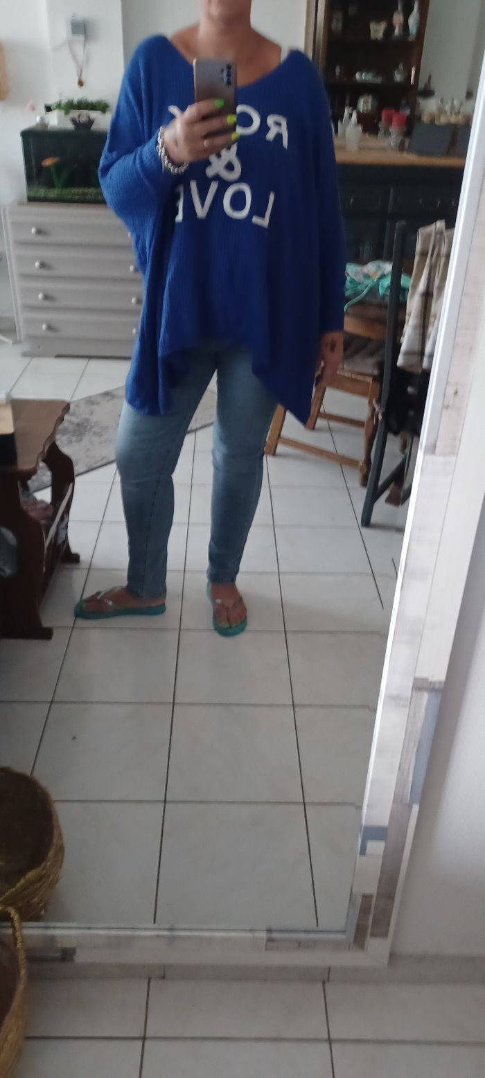 Très beau pull oversieze femme T U - photo numéro 5