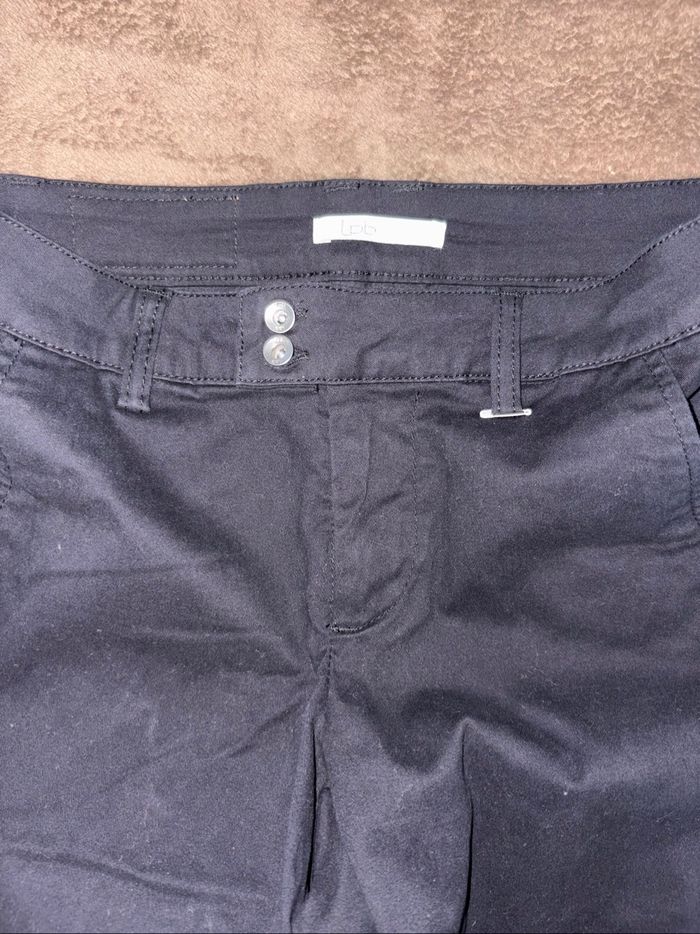 Pantalon jean noir les petites Bombes LPB taille XS en très bon état. - photo numéro 3