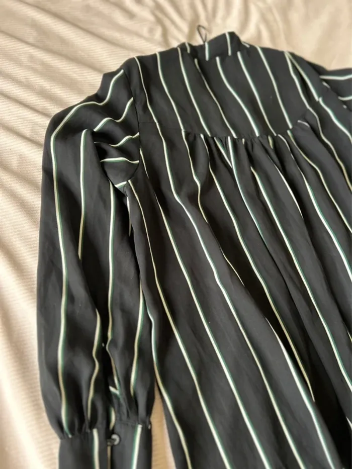 Robe chemise H&M noir vert blanc taille 40 - photo numéro 3