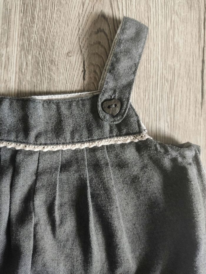Salopette bloomer grise boutons coeurs 4 - 6 mois / 68 cm H&M - photo numéro 2