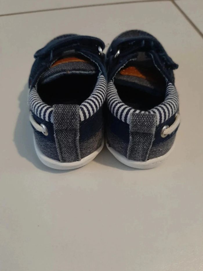 Chaussures enfant - photo numéro 2