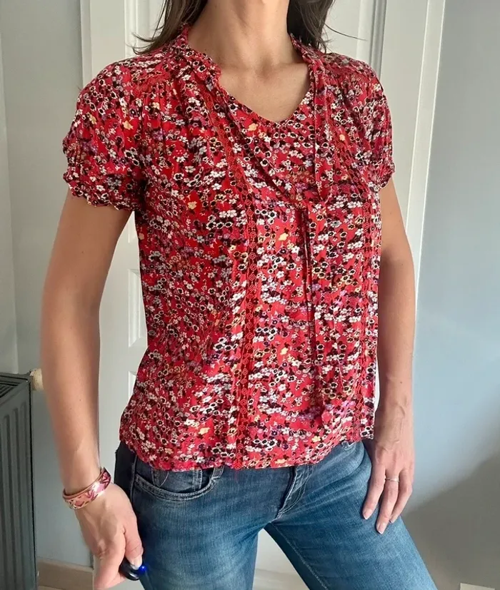 Blouse rouge fleurie – Grace & Mila (T36 / S) - photo numéro 3