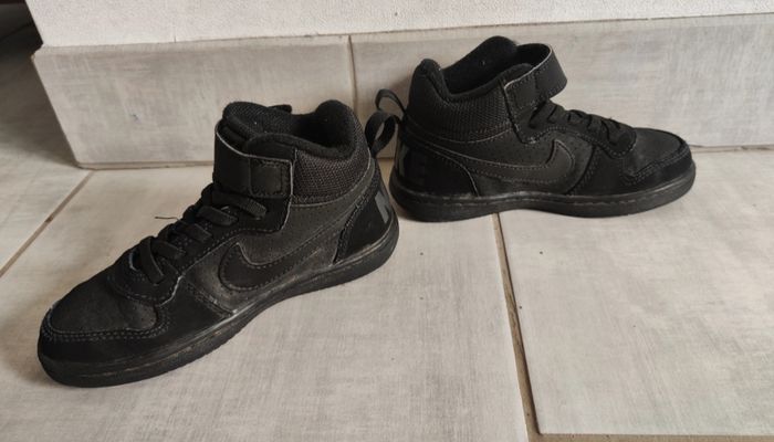 Baskets Nike 28 - photo numéro 4