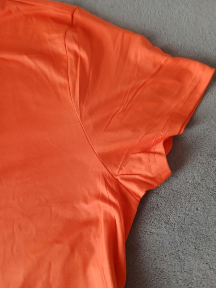T-shirt Orange avec Détail 3 Cœurs – Taille XXL - photo numéro 3