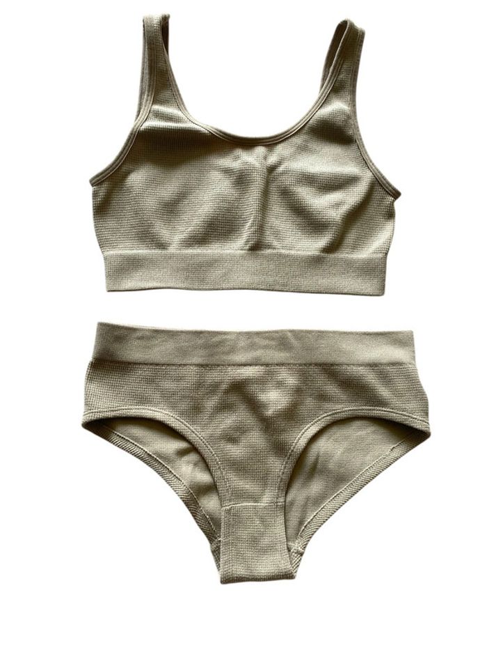 Ensemble brassière gemo