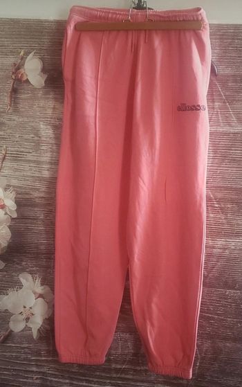 Jogging Ellesse taille 40