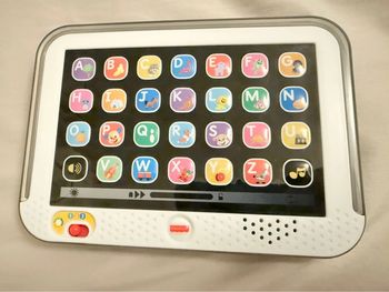 Ma tablette éveil progressif Fisher Price à partir de 12mois