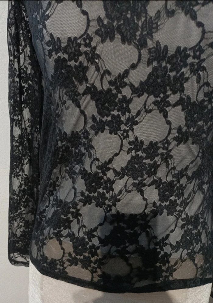 Superbe pull en dentelle - photo numéro 3