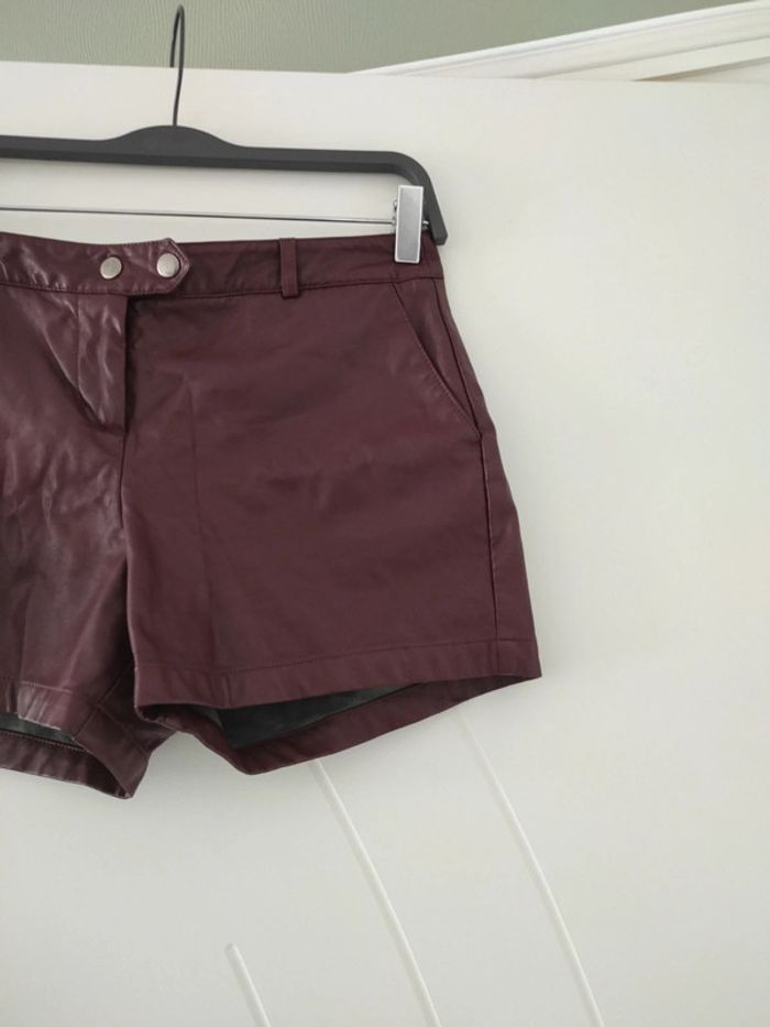 Short simili 36 - photo numéro 2