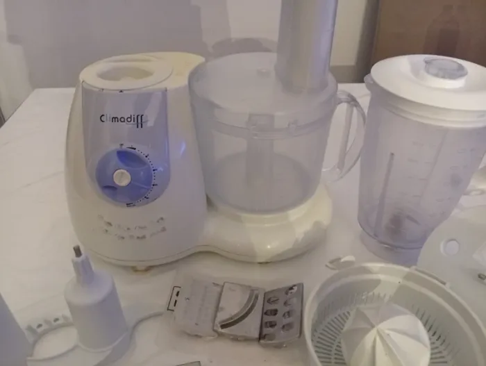 Robot ménager Multifontion - photo numéro 2