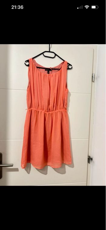 Robe corail sans manche fluide Mango