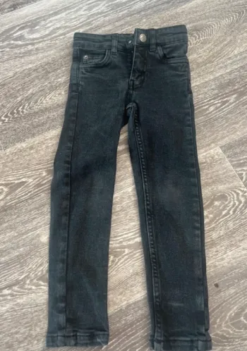 Jean skinny little cigogne taille 4 ans neuf