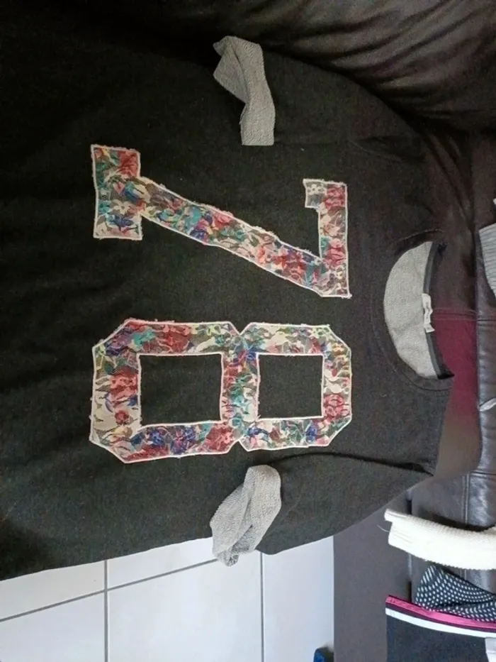 Sweat daphnea taille l 78 - photo numéro 2