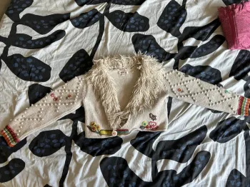 Veste beige type caraco ou boléro 8 ans Kenzo kids