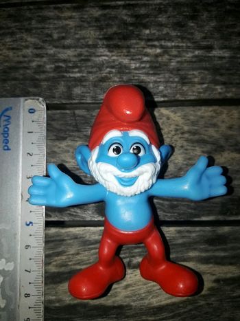 grand schtroumpf figurine