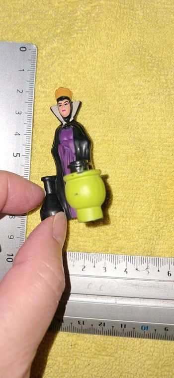 Blanche neige figurine