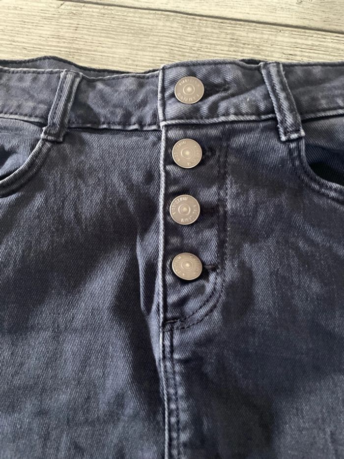 Jupe bleue jeans Kiabi Taille 36 - photo numéro 2