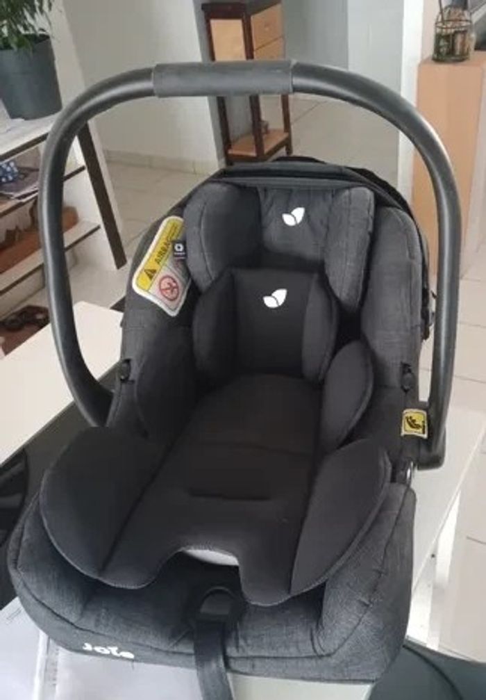 Poucette joie - photo numéro 3