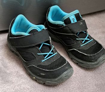 Chaussure de marche 