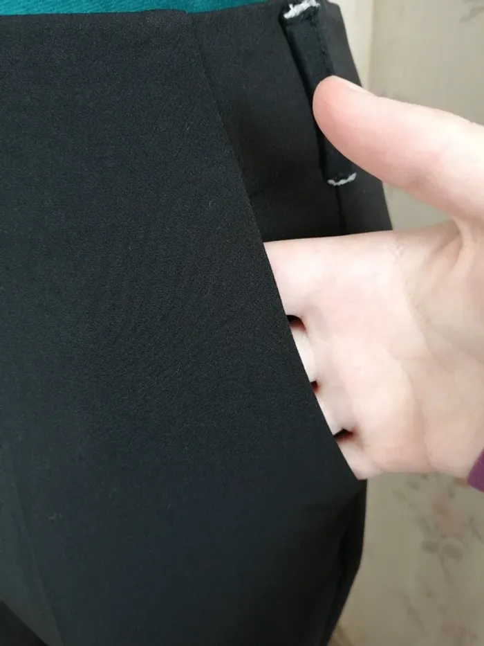 Pantalon noir droit style tailleur fausses poches arrières / ottantotto / (42) - photo numéro 5