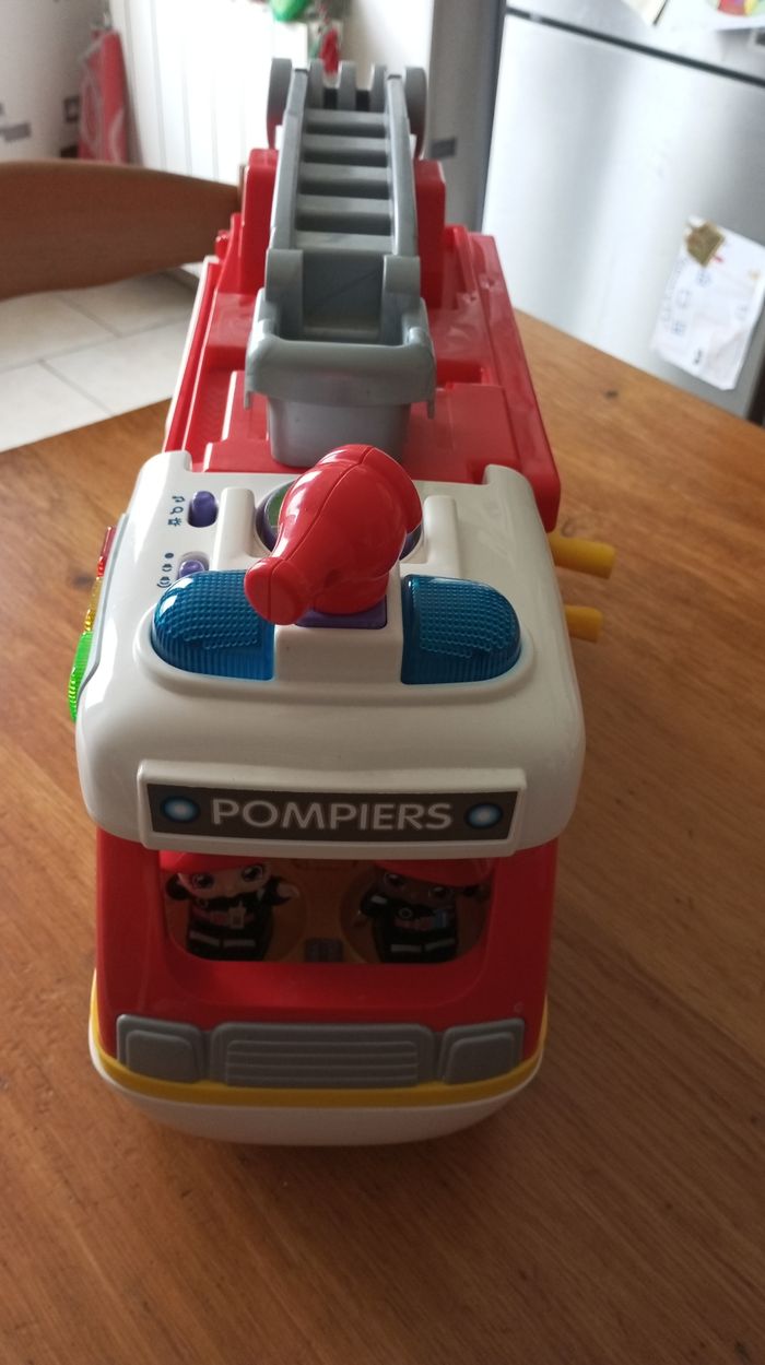 Camion pompier vtech Tut tut copains - photo numéro 4