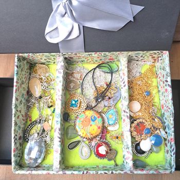 Lot de colliers multicolore artisanale