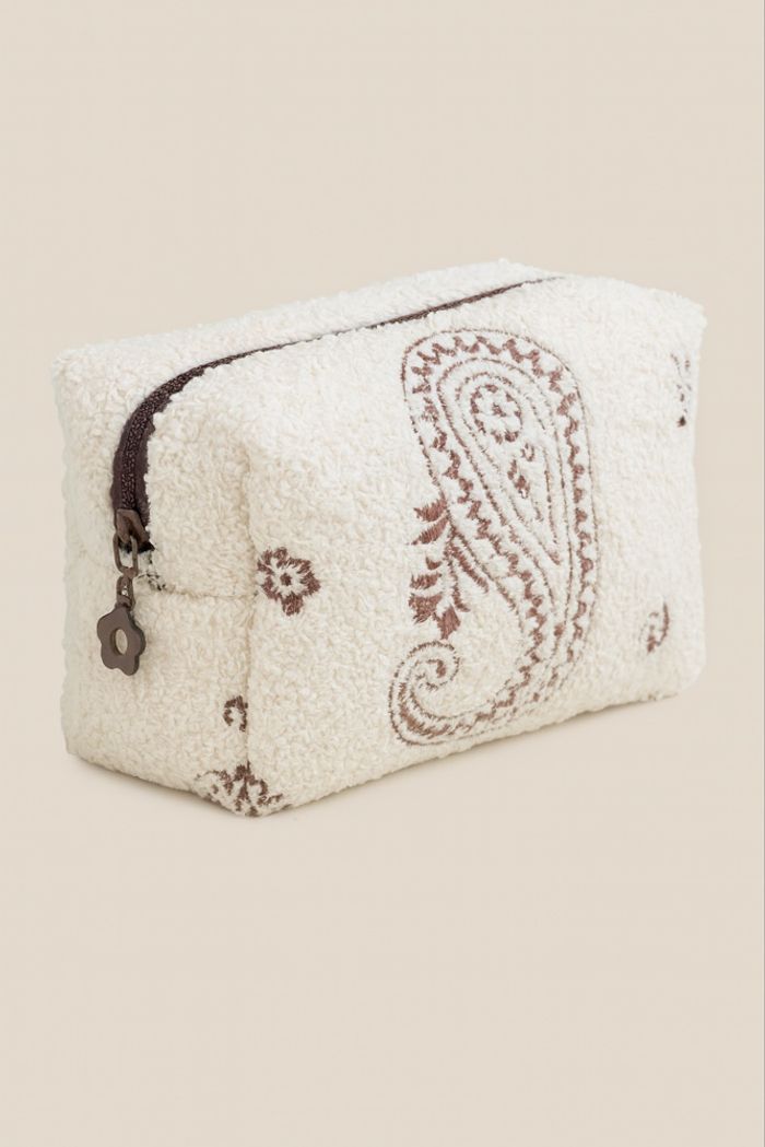 Trousse a maquillage