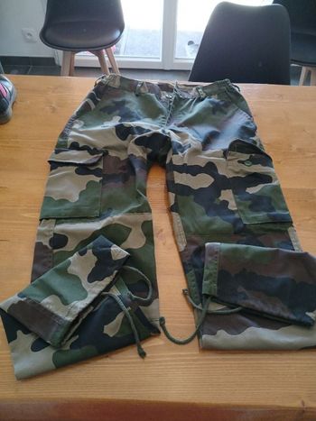 Pantalon militaire