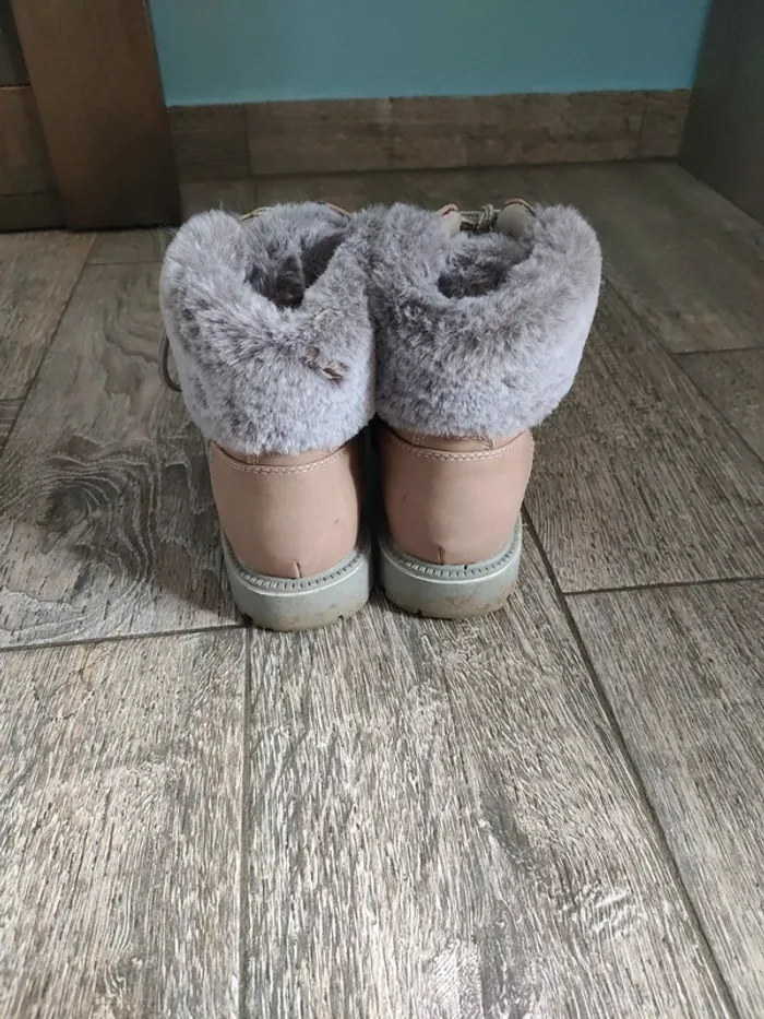 Chaussures avec fourrure - photo numéro 3