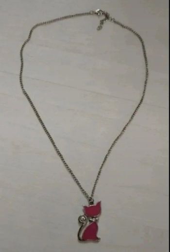 Collier chat rose