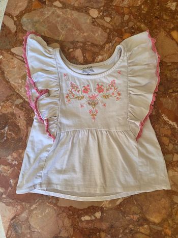 Très joli haut d'été 3 ans 