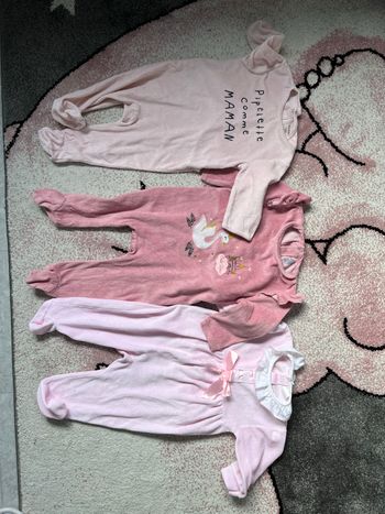 Pyjamas 1 pièce