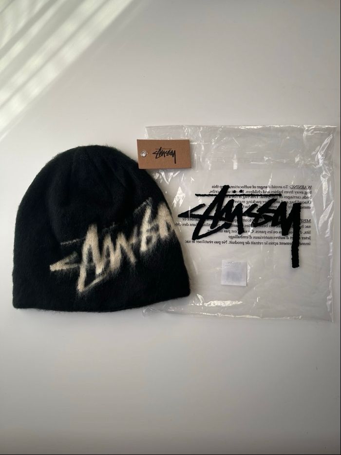 Bonnet stussy noir