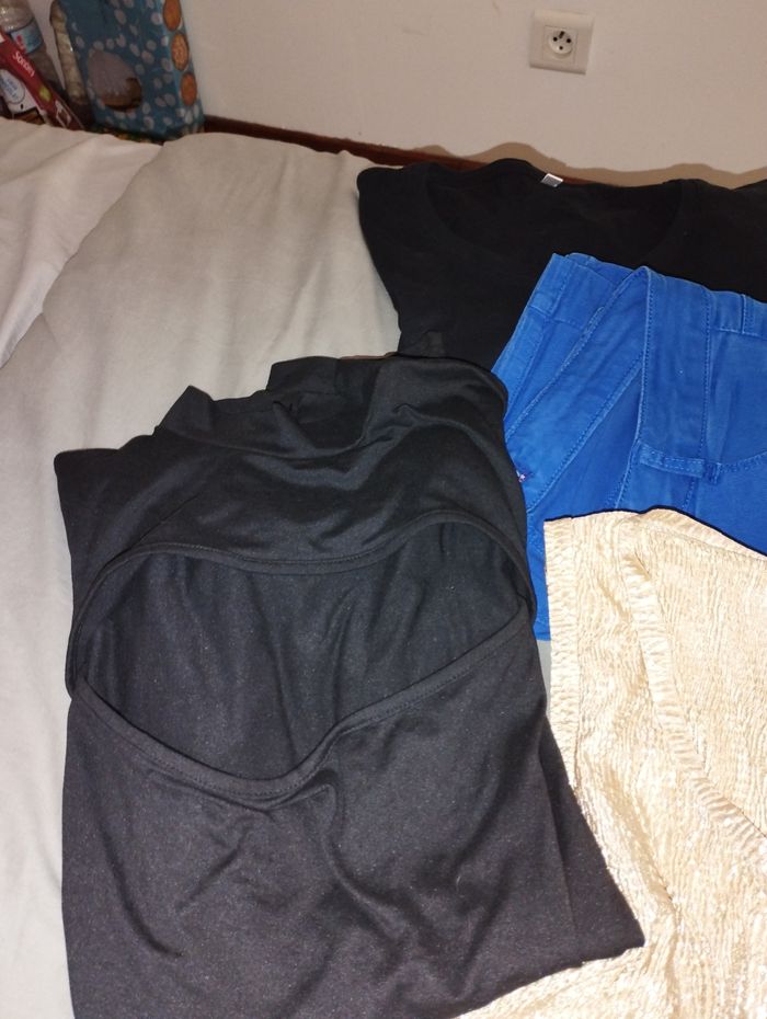 Lot vêtements femme - photo numéro 2