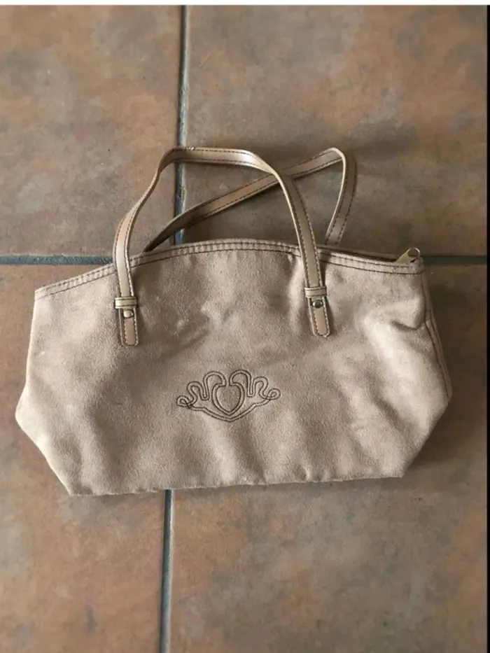 Sac à main en  peau de pêche neuf - photo numéro 2