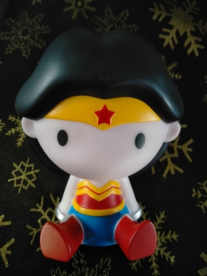 Tirelire Wonder woman Justice League - photo numéro 3