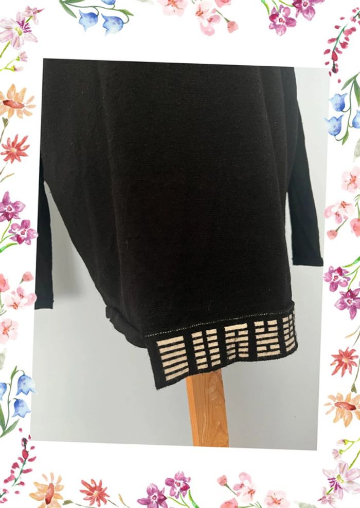 Pull Noir Sarah Pacini – Élégance Minimaliste & Confort Absolu 🖤 - photo numéro 3