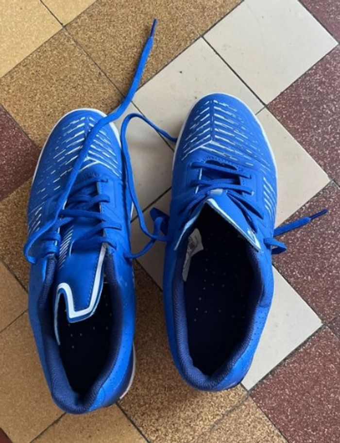 Chaussures Futsal 42