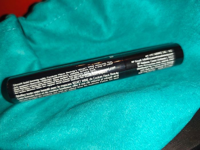 Mascara bordeaux velours - photo numéro 4